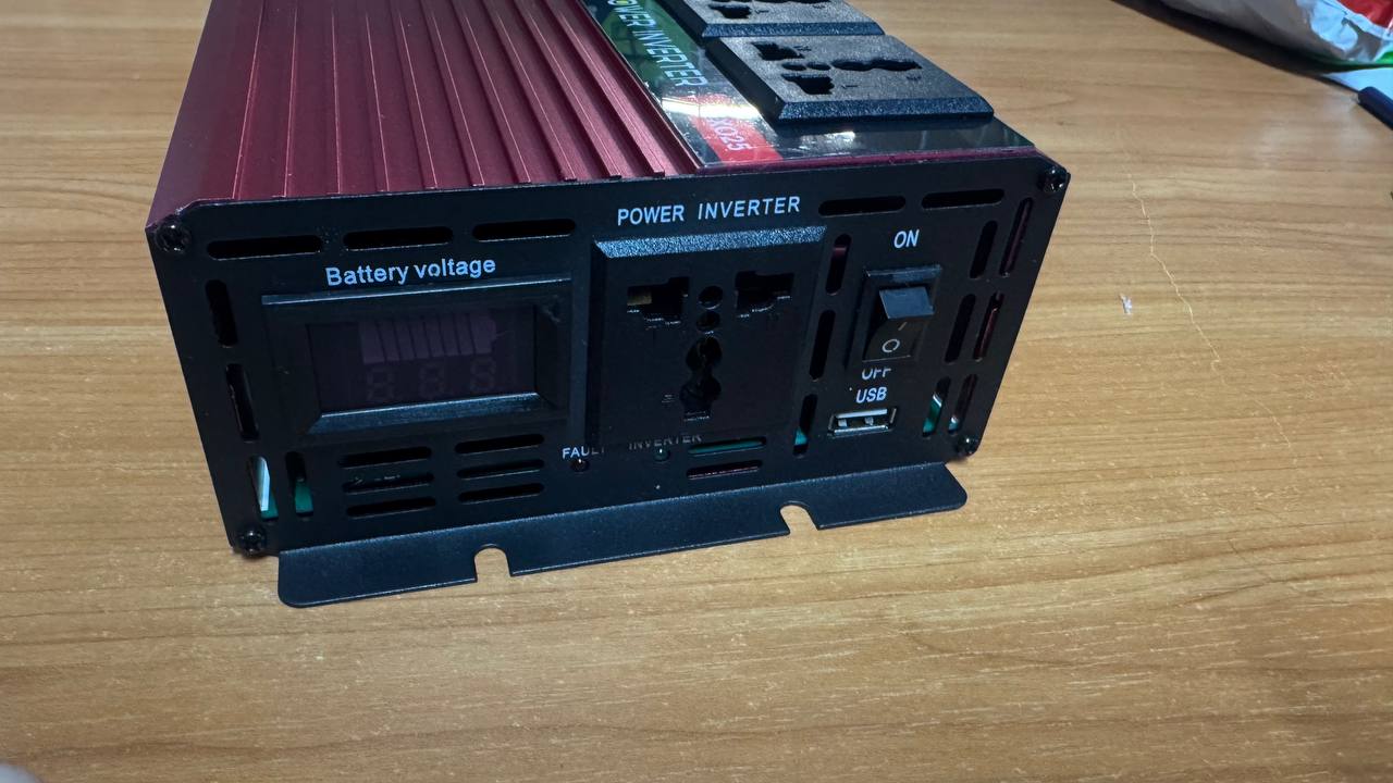 Перетворювач, Інвертор UKC SOLAR TSL-4000W (24V → 220V) — 2