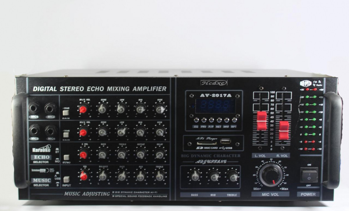 Підсилювач AMP 747BT — 2