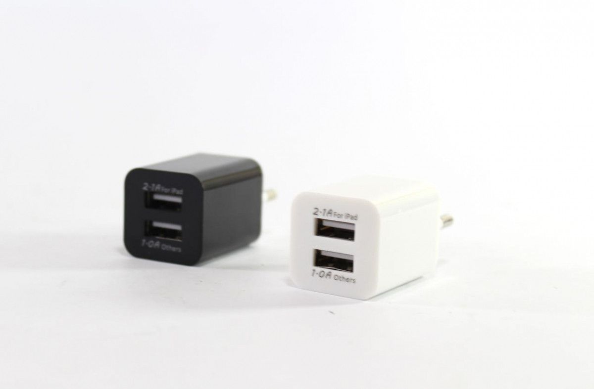 Адаптер на 2 USB, 2100 (кубик)