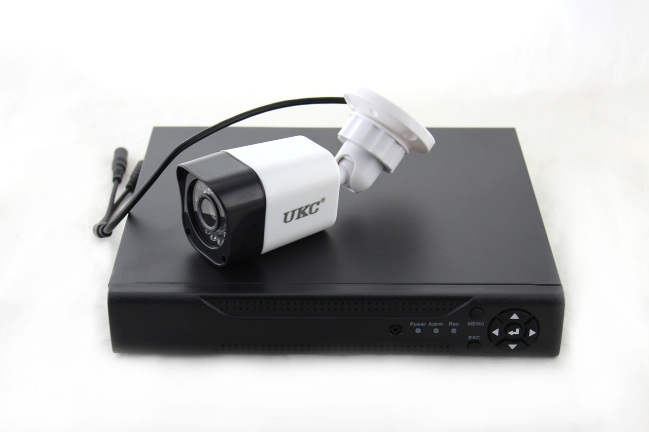 Набір відеоспостереження, відеореєстратор + 4 камери на 2mp. DVR KIT D001 — 2